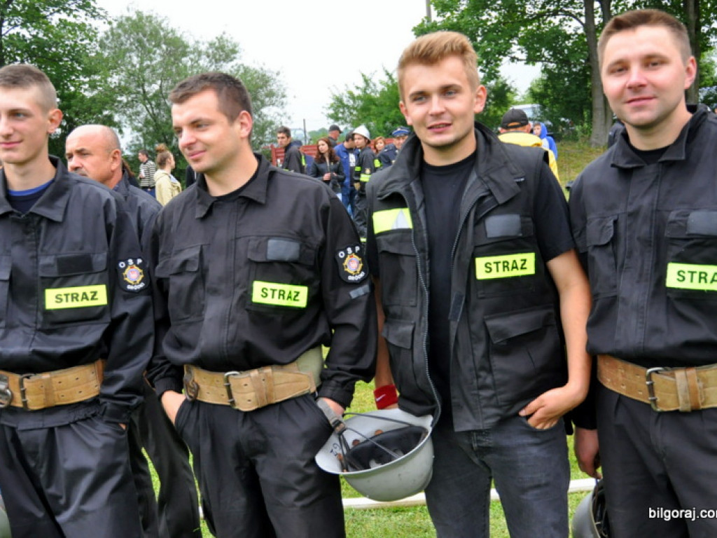 Zawody strażackie we Frampolu - rywalizowali strażacy z trzech Gmin (FOTO, WYNIKI)