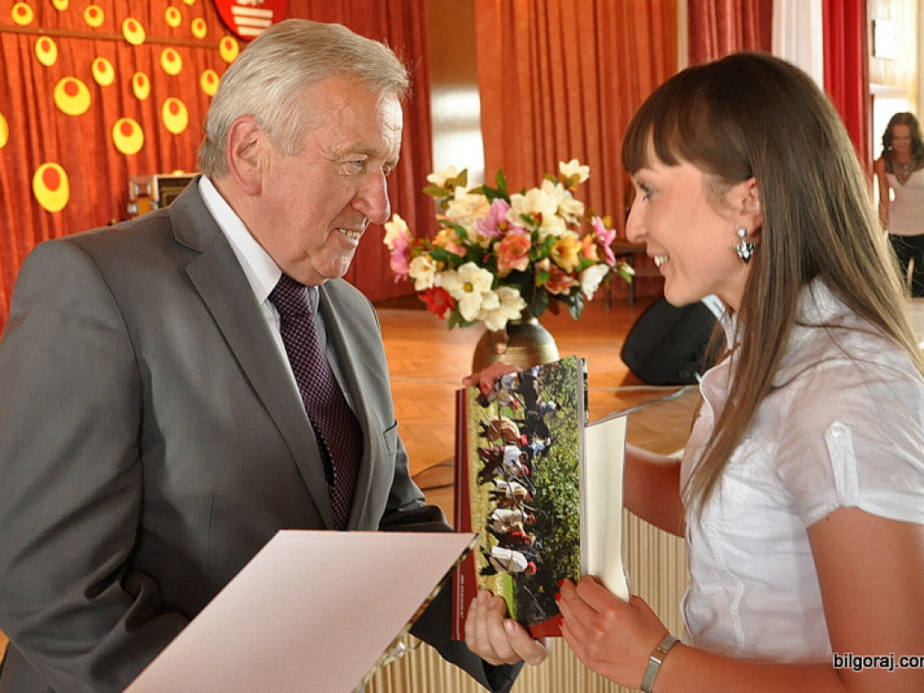 Starosta wyróżnił najlepszych uczniów i nauczycieli (FOTO)