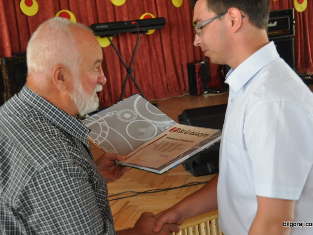 Starosta wyróżnił najlepszych uczniów i nauczycieli (FOTO)