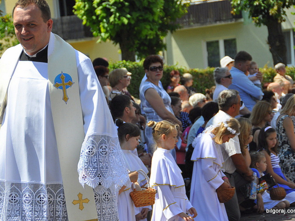 Boże Ciało - tłumy biłgorajan na procesjach eucharystycznych