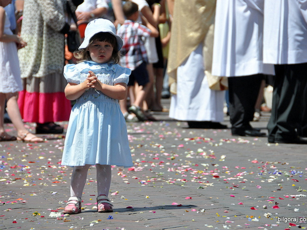 Boże Ciało - tłumy biłgorajan na procesjach eucharystycznych