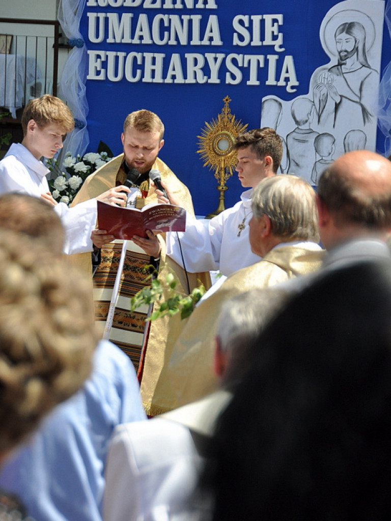 Boże Ciało - tłumy biłgorajan na procesjach eucharystycznych