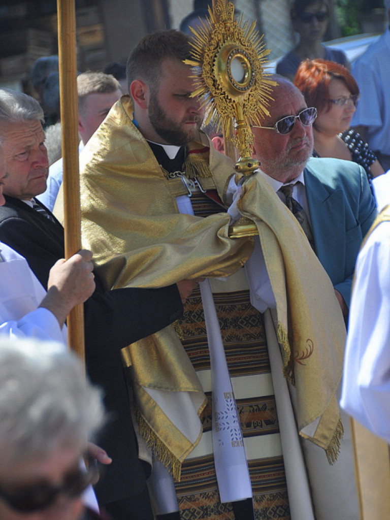 Boże Ciało - tłumy biłgorajan na procesjach eucharystycznych