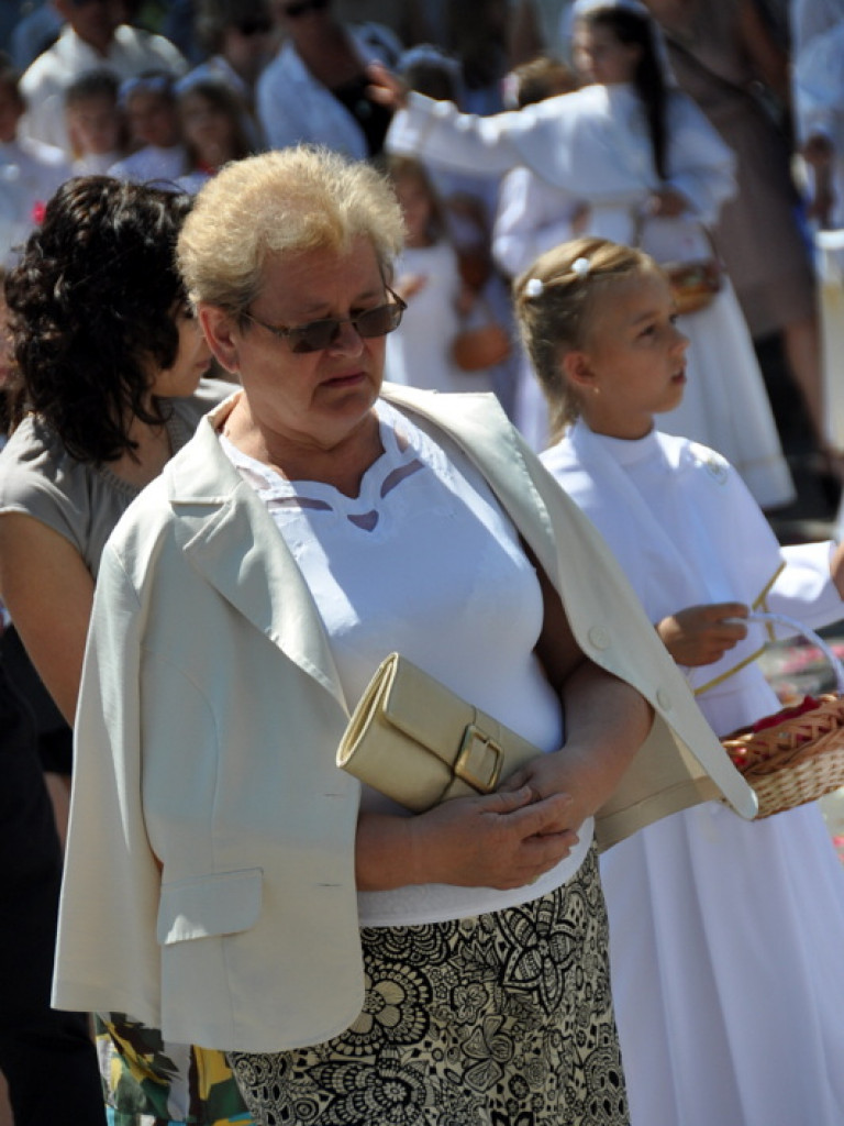 Boże Ciało - tłumy biłgorajan na procesjach eucharystycznych