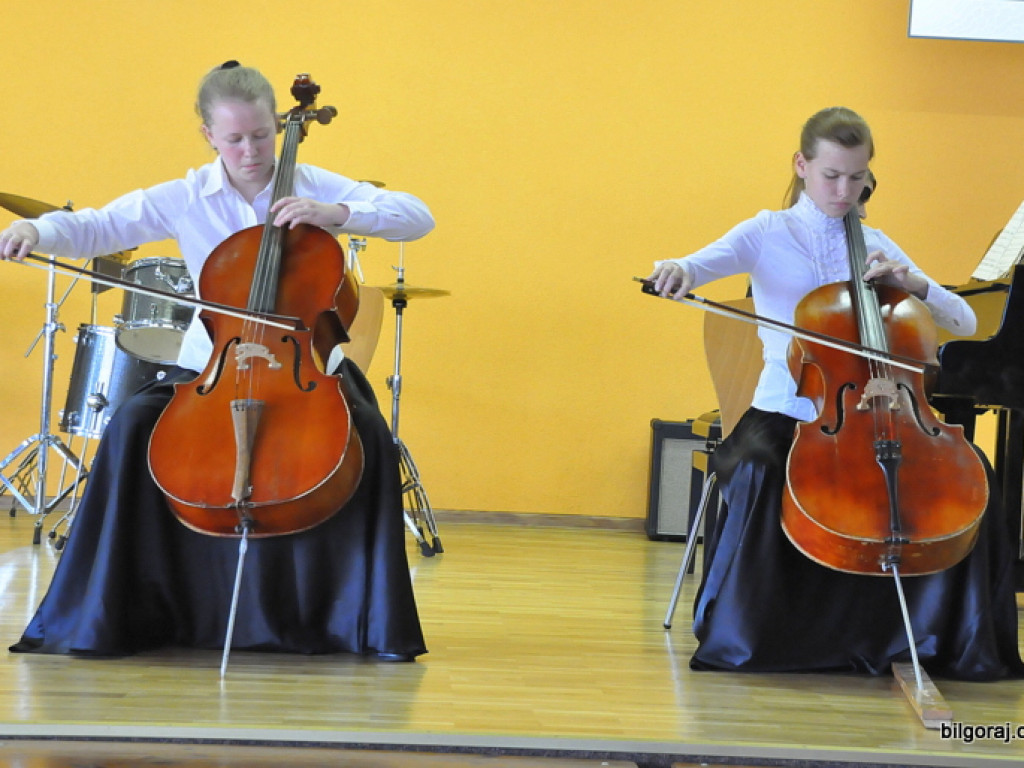 Zagrali razem na podsumowanie roku nauki