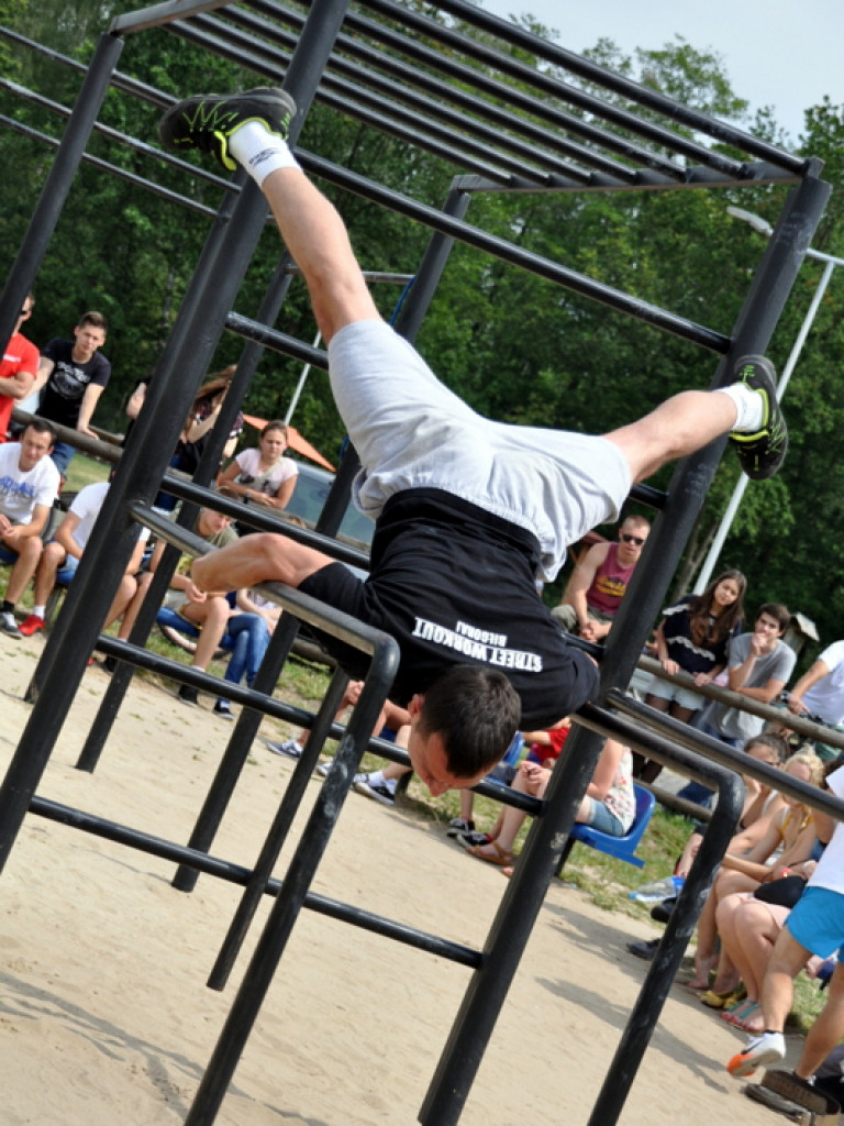 Piknik sportowo - rekreacyjny nad Zalewem Bojary (FOTO)
