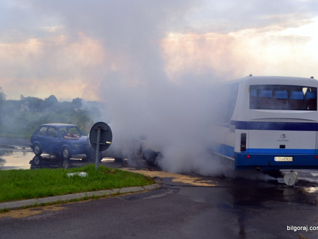 Zderzenie autobusu i trzech aut osobowych (ćwiczenia KSRG)