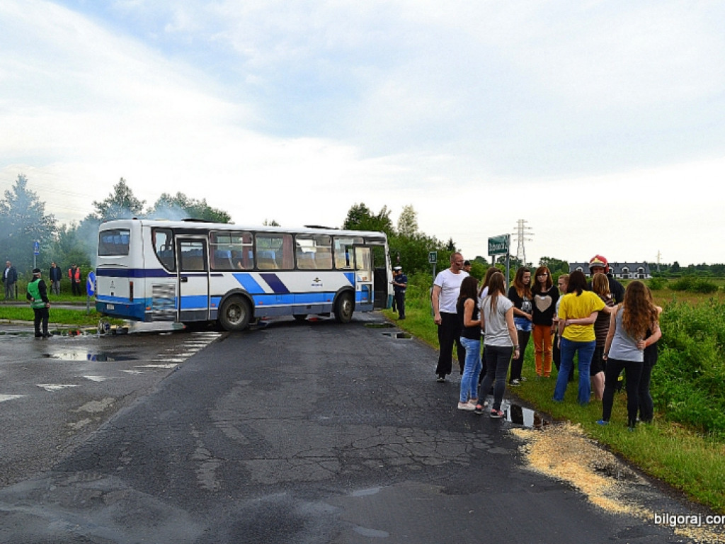 Zderzenie autobusu i trzech aut osobowych (ćwiczenia KSRG)