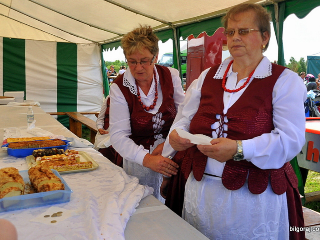 Dzień Miodu i Pieroga w Biszczy, czyli tradycyjnie i z przytupem (FOTO, VIDEO)