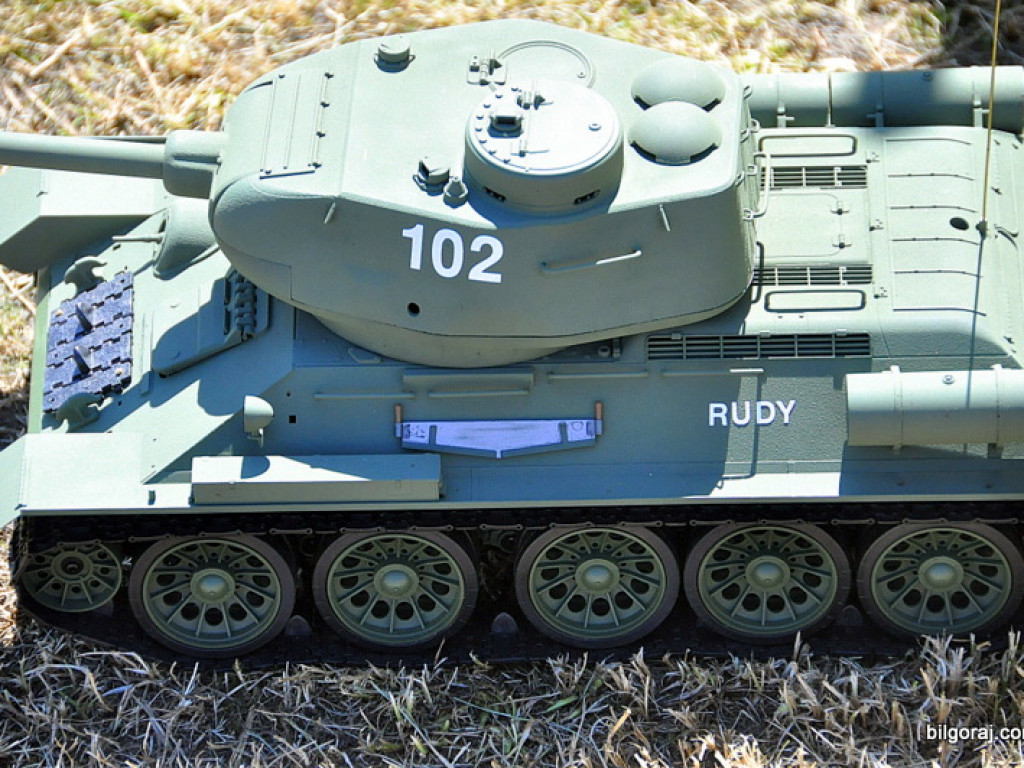 Pokazy modelarskie połączone z rodzinnym piknikiem (FOTO)