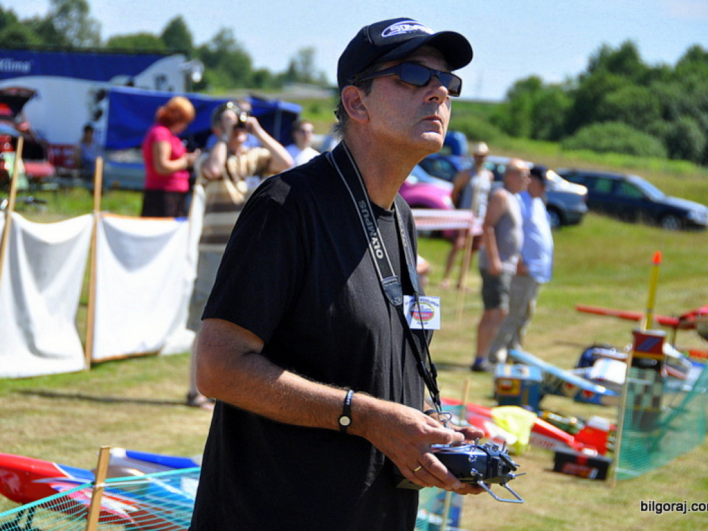 Pokazy modelarskie połączone z rodzinnym piknikiem (FOTO)