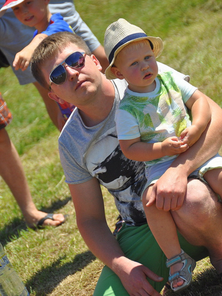 Pokazy modelarskie połączone z rodzinnym piknikiem (FOTO)