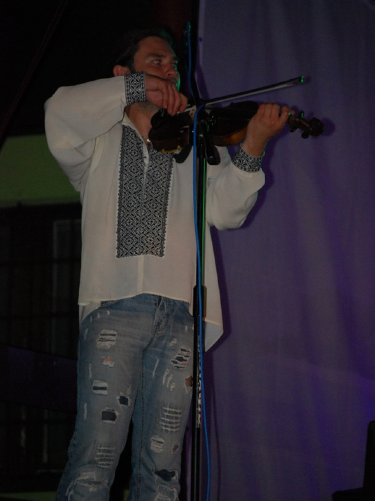 Dni Frampola: Dwudniowa impreza nad Zalewem. Dzień drugi czyli koncerty i występy sceniczne