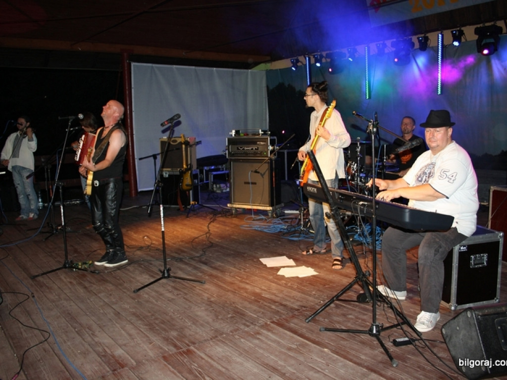 Dni Frampola: Dwudniowa impreza nad Zalewem. Dzień drugi czyli koncerty i występy sceniczne