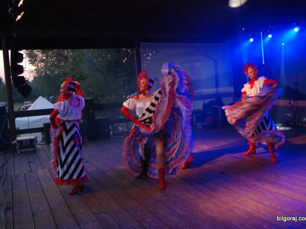 Dni Frampola: Dwudniowa impreza nad Zalewem. Dzień drugi czyli koncerty i występy sceniczne