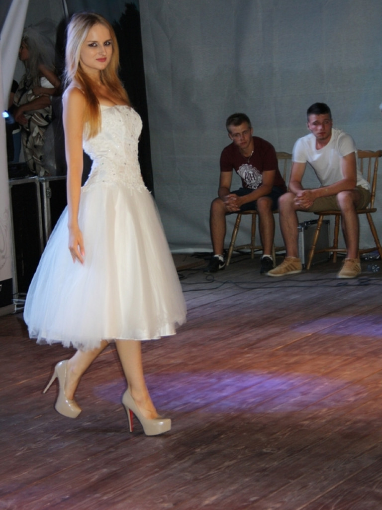 Dni Frampola: Dwudniowa impreza nad Zalewem. Dzień drugi czyli koncerty i występy sceniczne