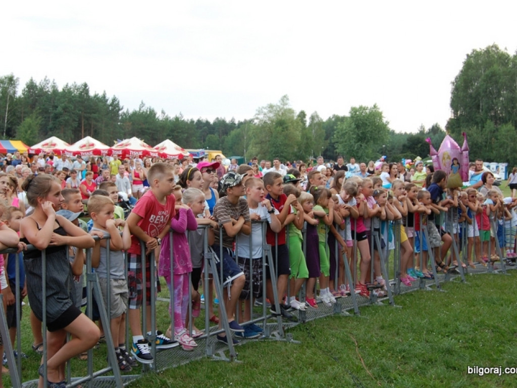 Dni Frampola: Dwudniowa impreza nad Zalewem. Dzień drugi czyli koncerty i występy sceniczne