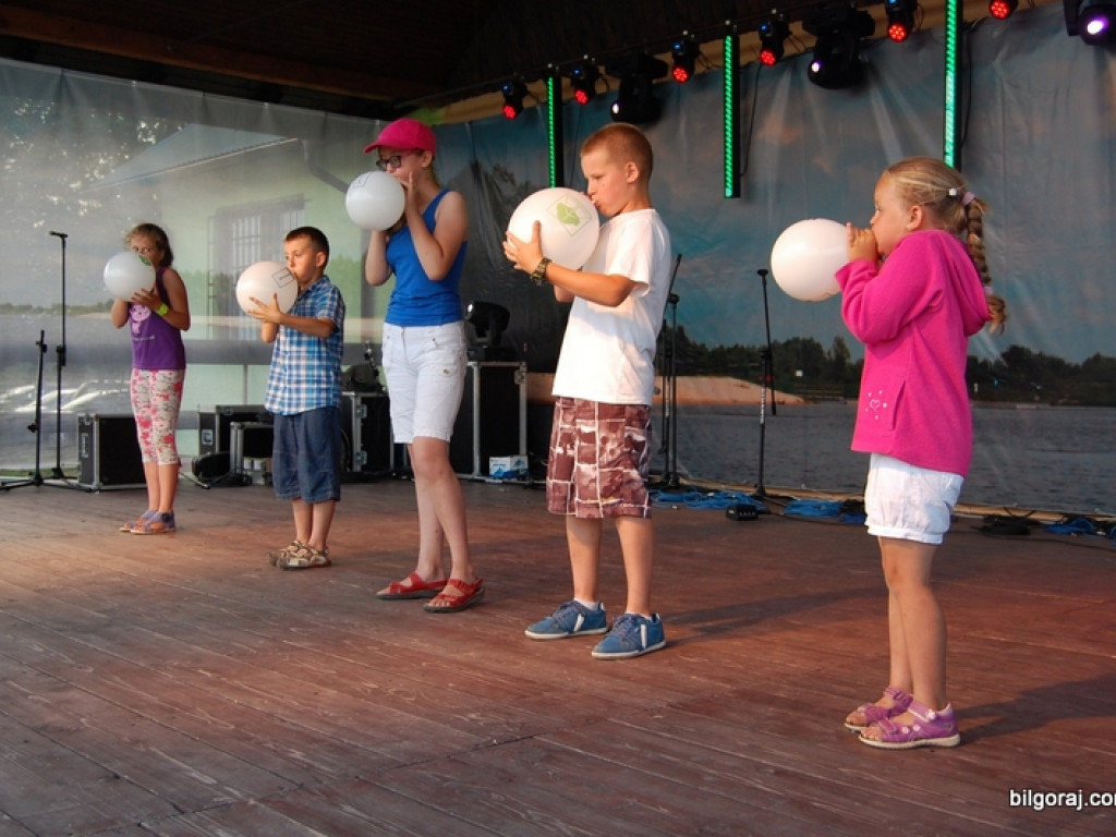 Dni Frampola: Dwudniowa impreza nad Zalewem. Dzień drugi czyli koncerty i występy sceniczne