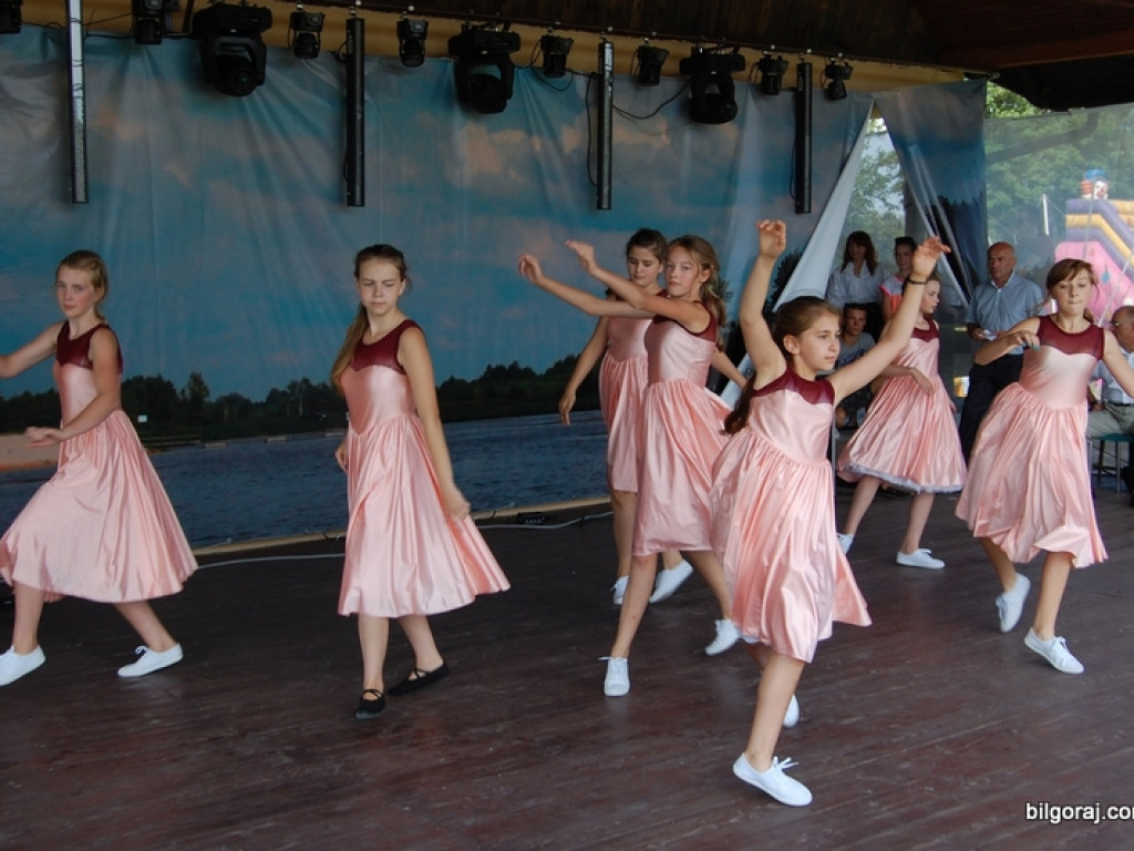 Dni Frampola: Dwudniowa impreza nad Zalewem. Dzień drugi czyli koncerty i występy sceniczne