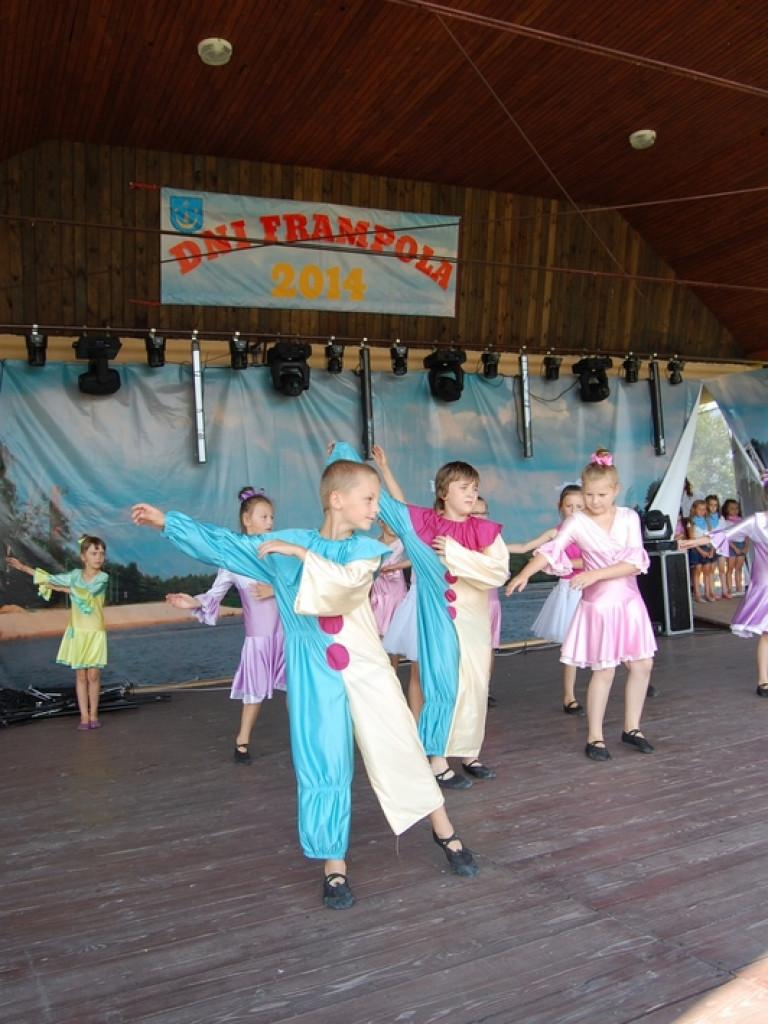 Dni Frampola: Dwudniowa impreza nad Zalewem. Dzień drugi czyli koncerty i występy sceniczne