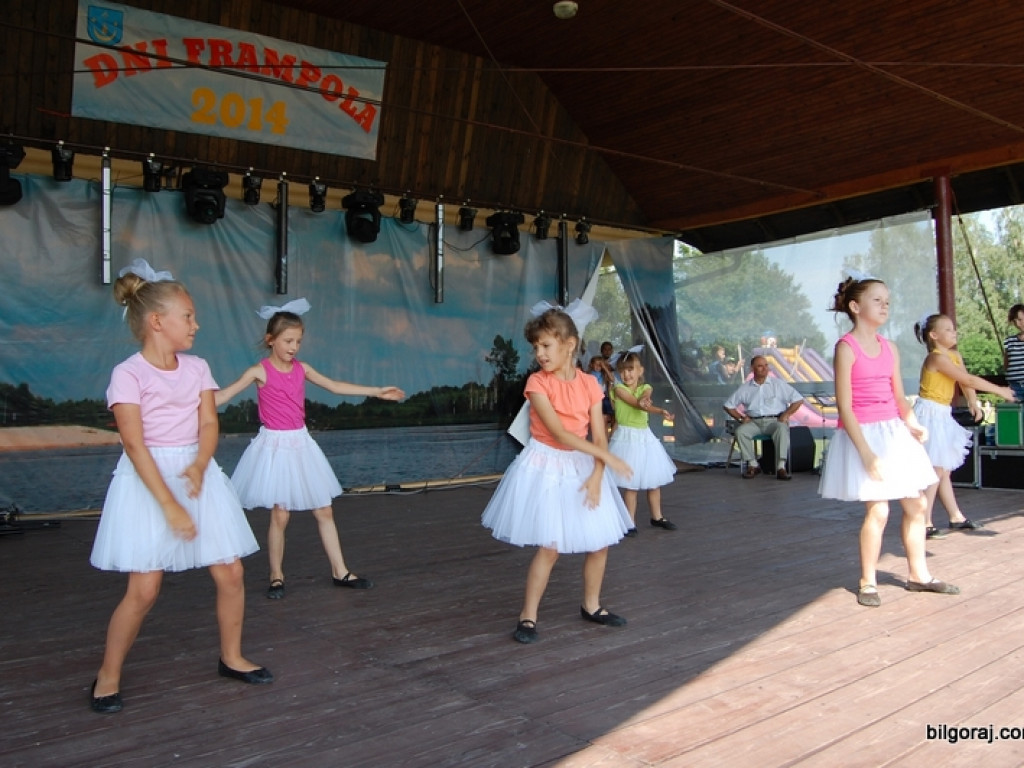 Dni Frampola: Dwudniowa impreza nad Zalewem. Dzień drugi czyli koncerty i występy sceniczne