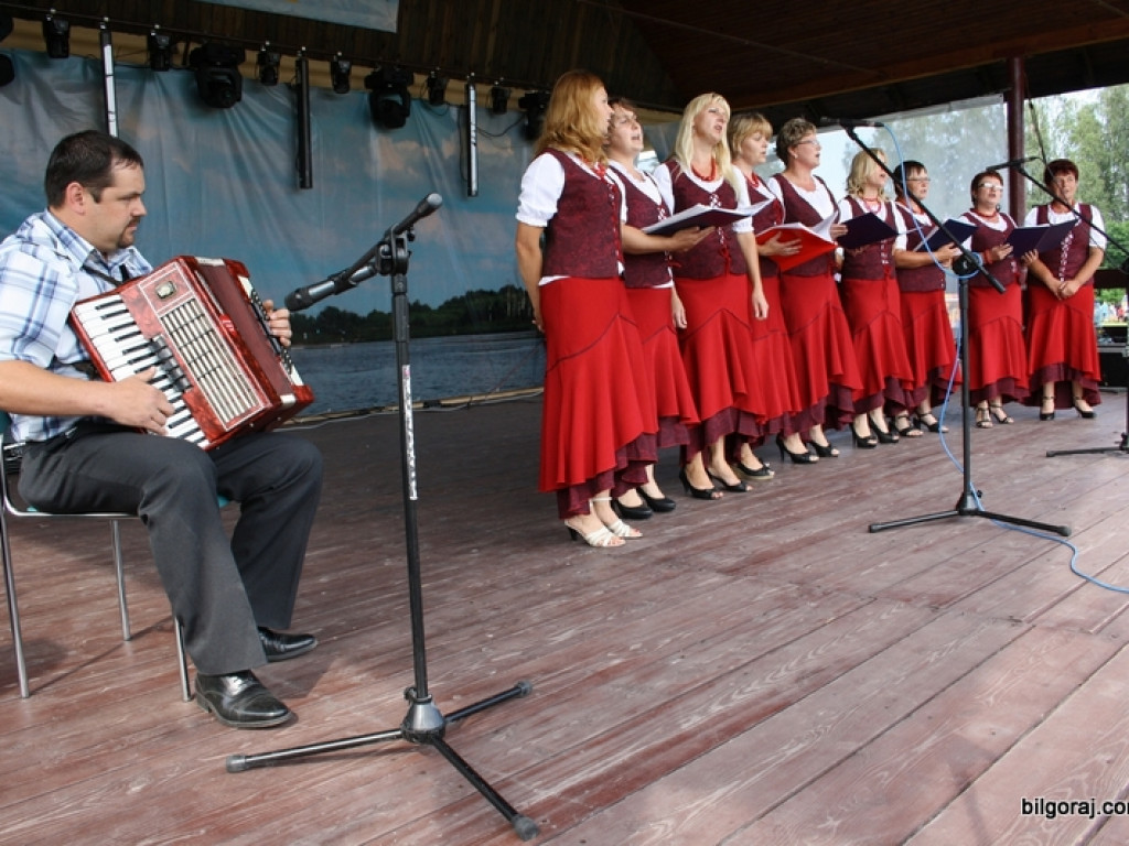 Dni Frampola: Dwudniowa impreza nad Zalewem. Dzień drugi czyli koncerty i występy sceniczne