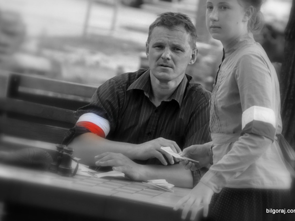 Mieszkańcy Ziemi Biłgorajskiej oddali cześć Powstańcom Warszawskim (FOTO, VIDEO)