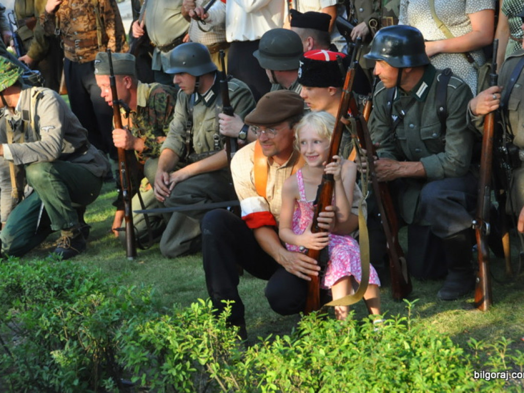 Mieszkańcy Ziemi Biłgorajskiej oddali cześć Powstańcom Warszawskim (FOTO, VIDEO)