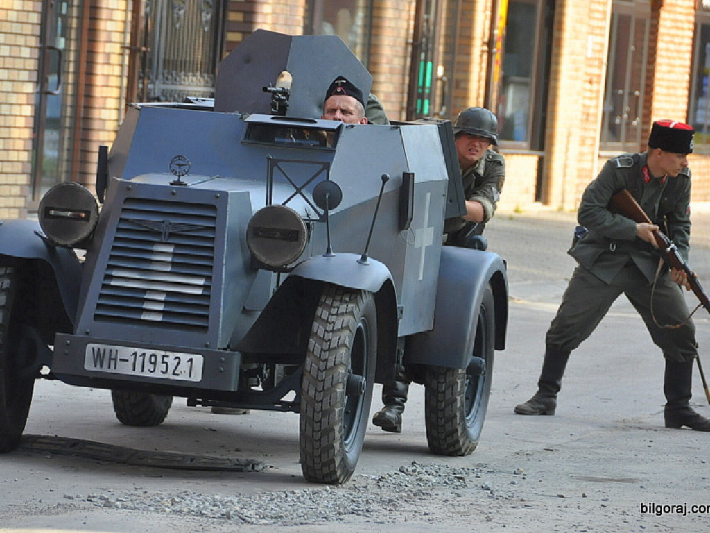 Mieszkańcy Ziemi Biłgorajskiej oddali cześć Powstańcom Warszawskim (FOTO, VIDEO)