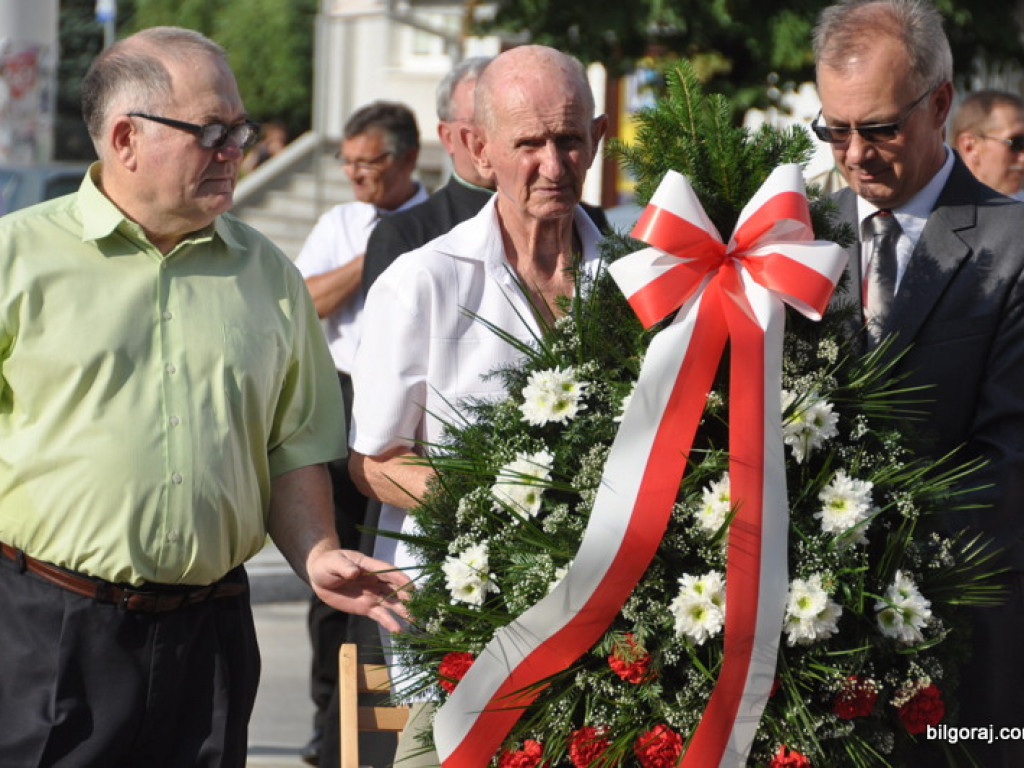 Mieszkańcy Ziemi Biłgorajskiej oddali cześć Powstańcom Warszawskim (FOTO, VIDEO)