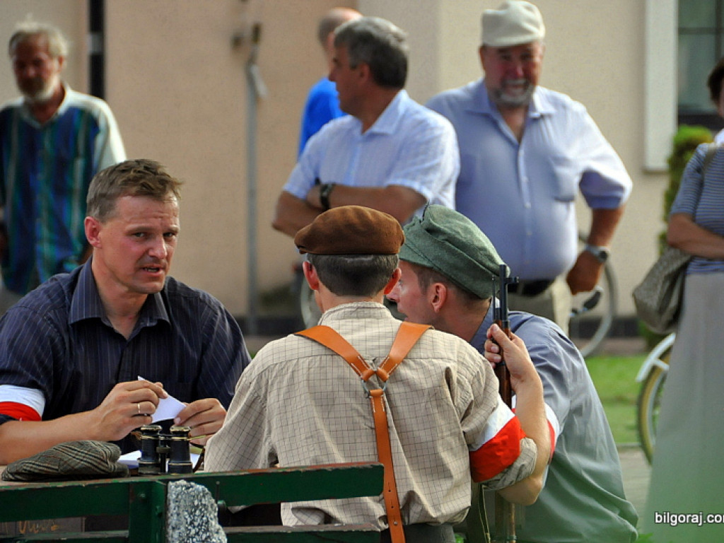 Mieszkańcy Ziemi Biłgorajskiej oddali cześć Powstańcom Warszawskim (FOTO, VIDEO)