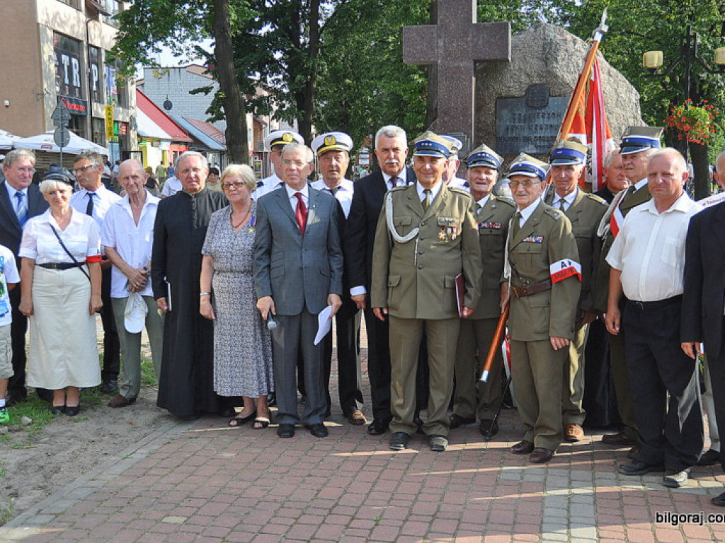 Mieszkańcy Ziemi Biłgorajskiej oddali cześć Powstańcom Warszawskim (FOTO, VIDEO)