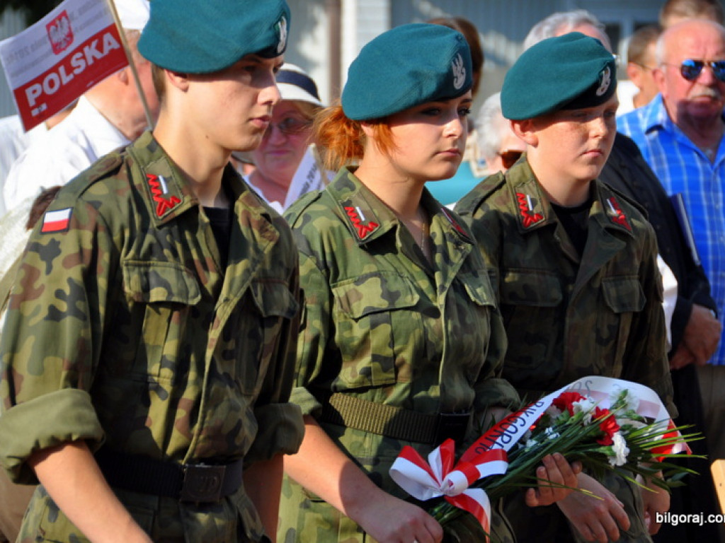 Mieszkańcy Ziemi Biłgorajskiej oddali cześć Powstańcom Warszawskim (FOTO, VIDEO)
