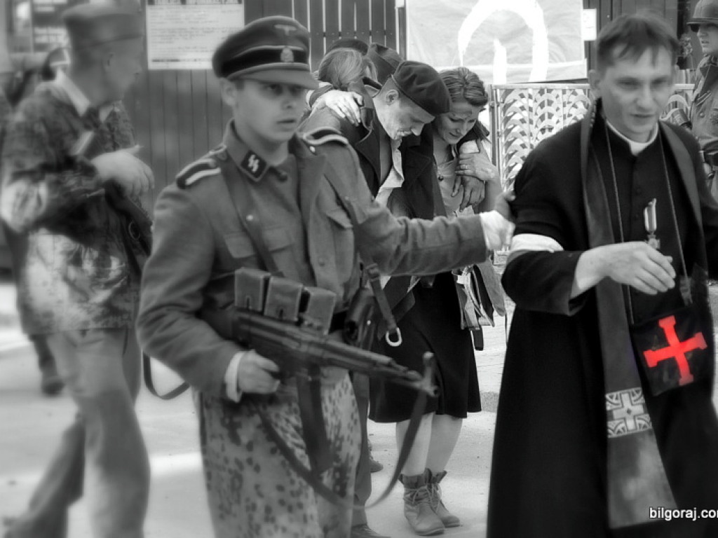 Mieszkańcy Ziemi Biłgorajskiej oddali cześć Powstańcom Warszawskim (FOTO, VIDEO)