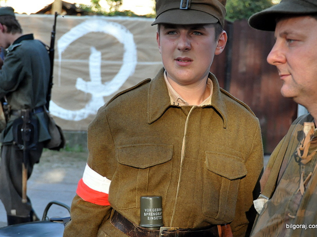 Mieszkańcy Ziemi Biłgorajskiej oddali cześć Powstańcom Warszawskim (FOTO, VIDEO)