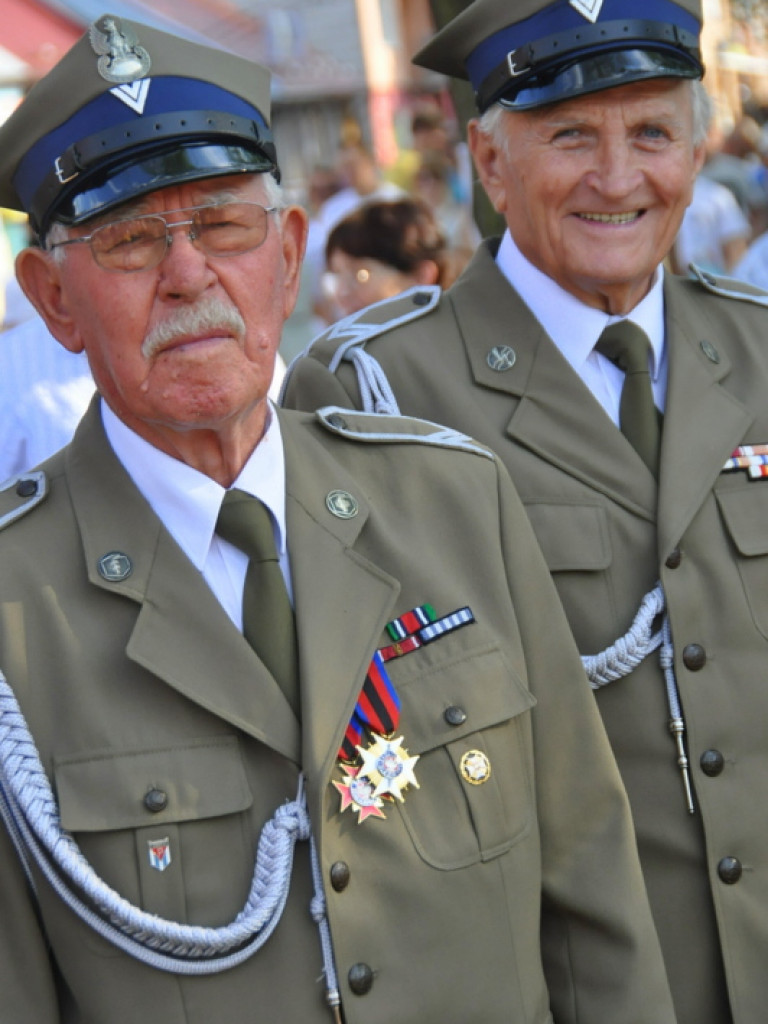 Mieszkańcy Ziemi Biłgorajskiej oddali cześć Powstańcom Warszawskim (FOTO, VIDEO)