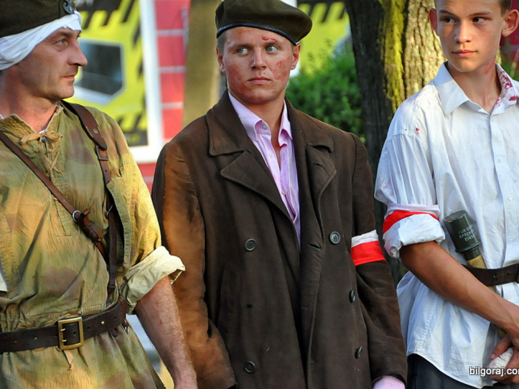 Mieszkańcy Ziemi Biłgorajskiej oddali cześć Powstańcom Warszawskim (FOTO, VIDEO)