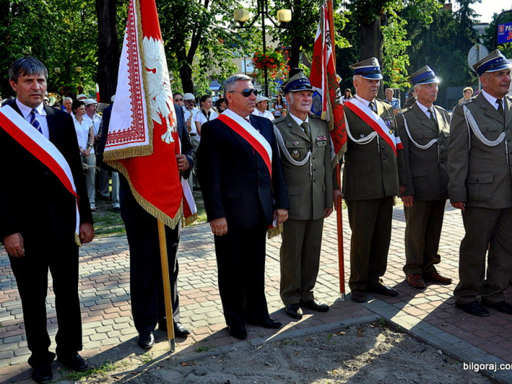Mieszkańcy Ziemi Biłgorajskiej oddali cześć Powstańcom Warszawskim (FOTO, VIDEO)