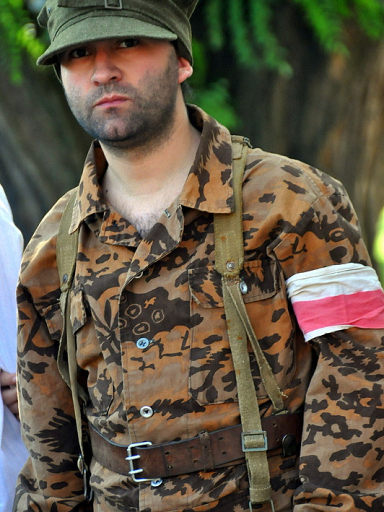 Mieszkańcy Ziemi Biłgorajskiej oddali cześć Powstańcom Warszawskim (FOTO, VIDEO)