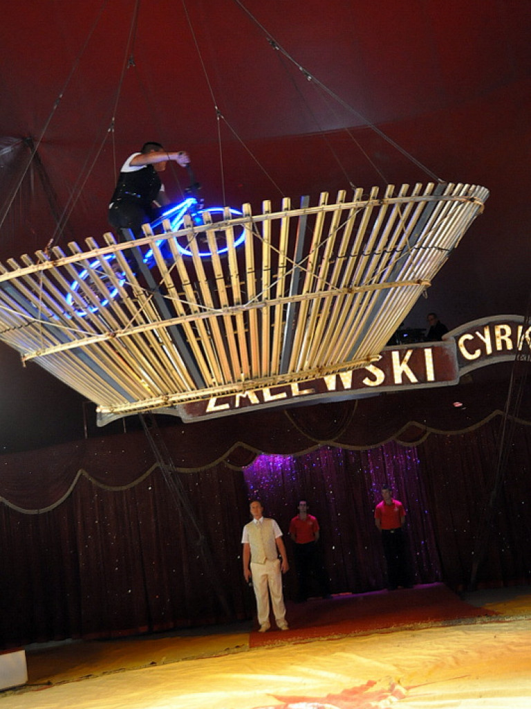 Cyrk Zalewski w Biłgoraju z nowym repertuarem (FOTO)
