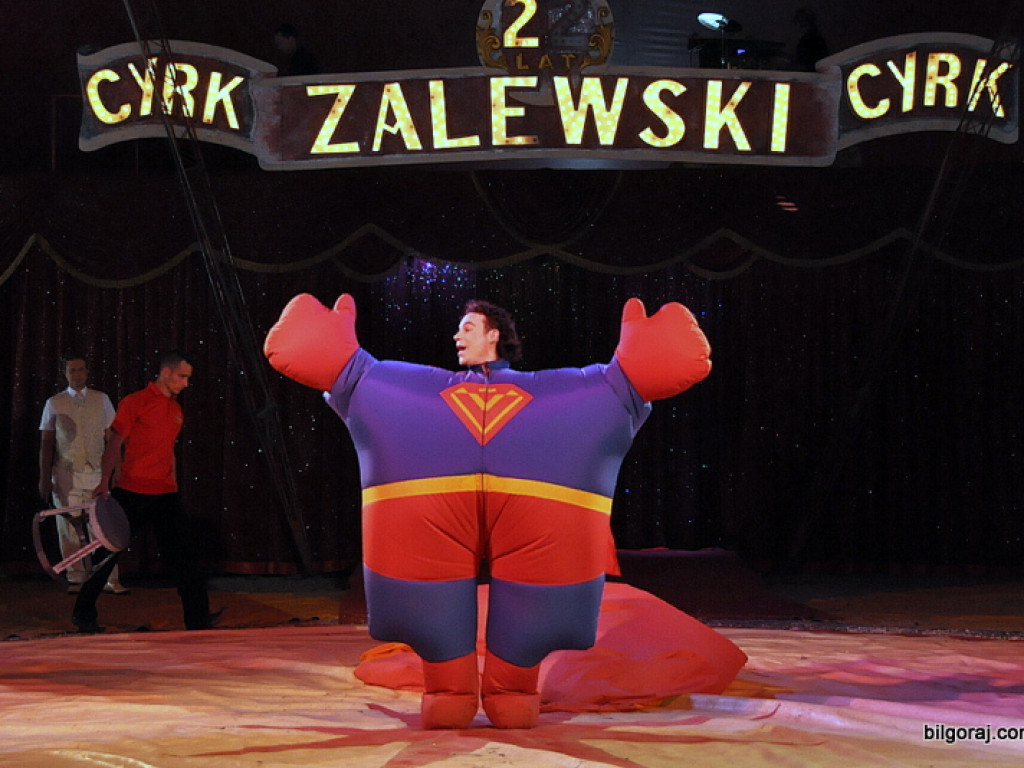 Cyrk Zalewski w Biłgoraju z nowym repertuarem (FOTO)