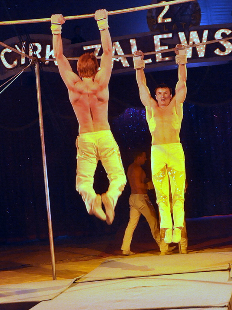 Cyrk Zalewski w Biłgoraju z nowym repertuarem (FOTO)