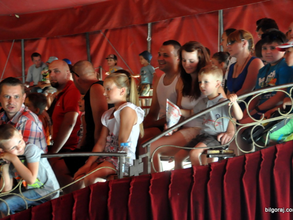 Cyrk Zalewski w Biłgoraju z nowym repertuarem (FOTO)