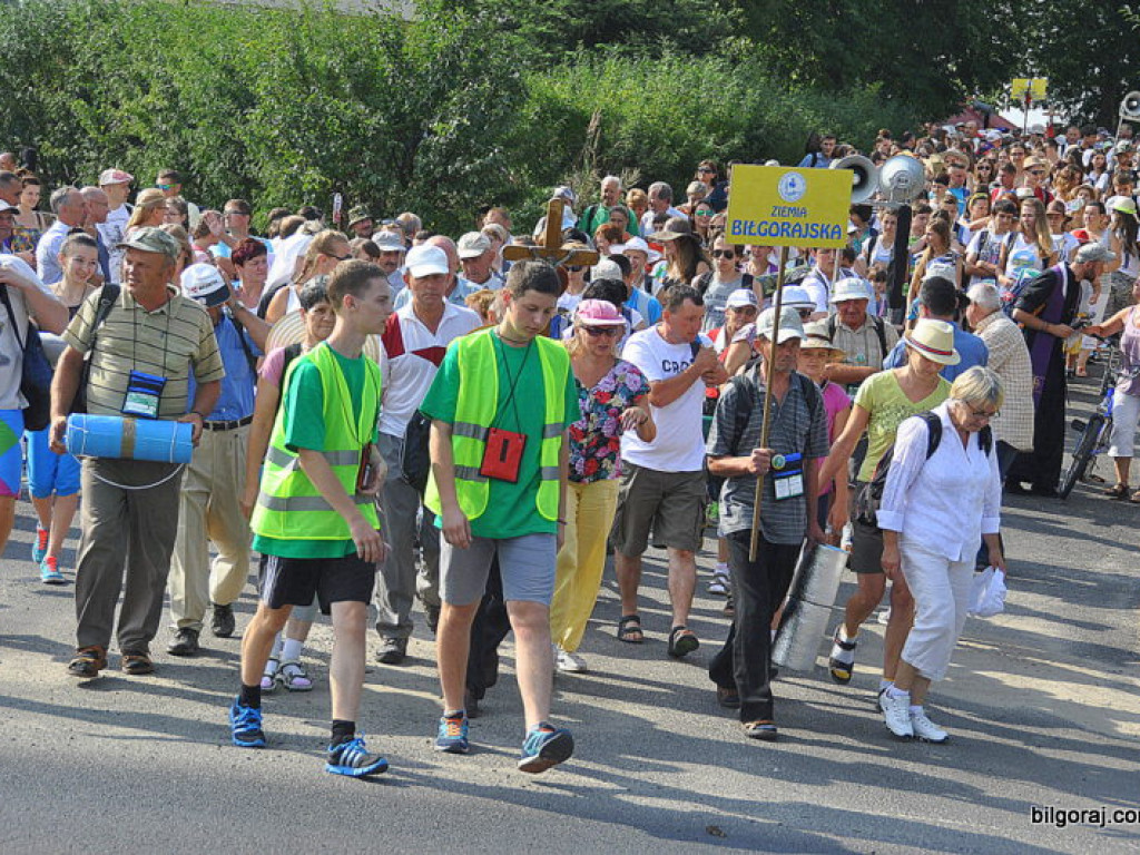 Grupa Biłgorajska wyruszyła na pątniczy szlak do Królowej Polski (FOTO)