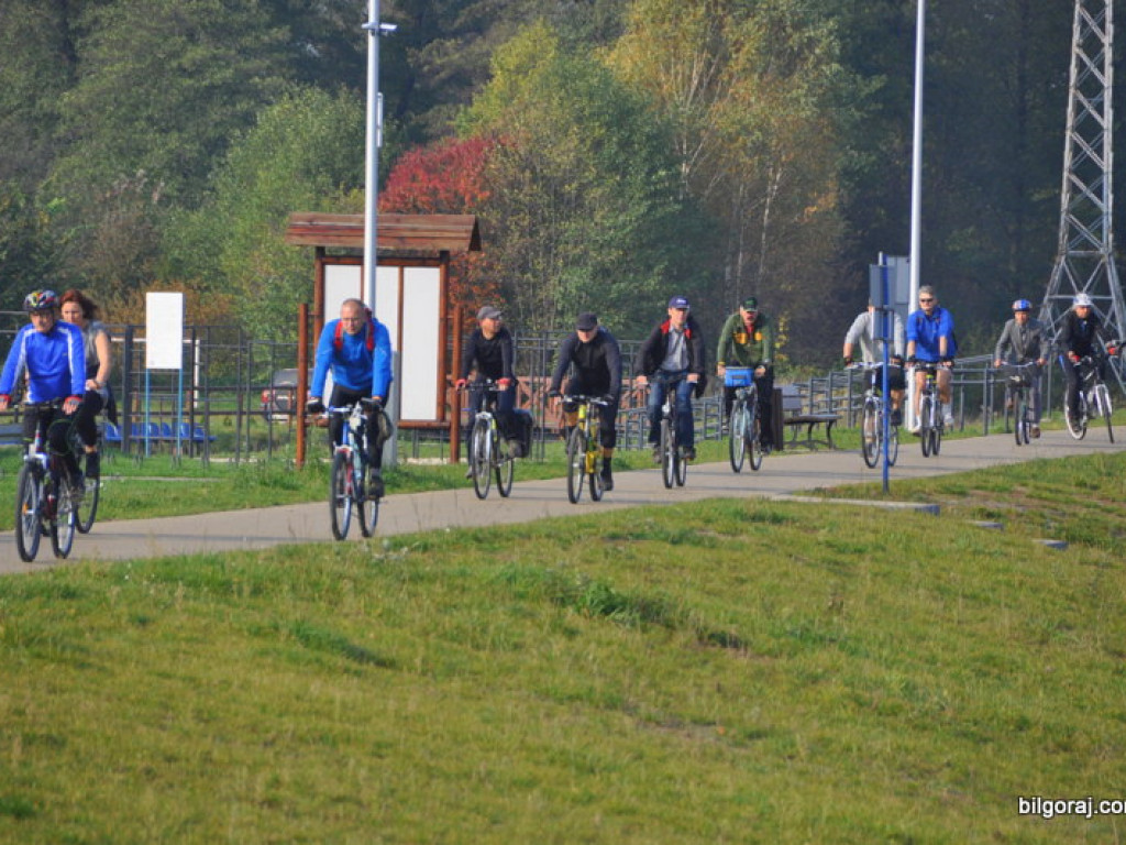Rowerowe powitanie jesieni (FOTO)