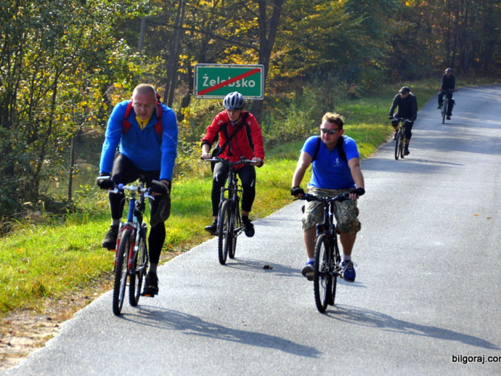 Rowerowe powitanie jesieni (FOTO)