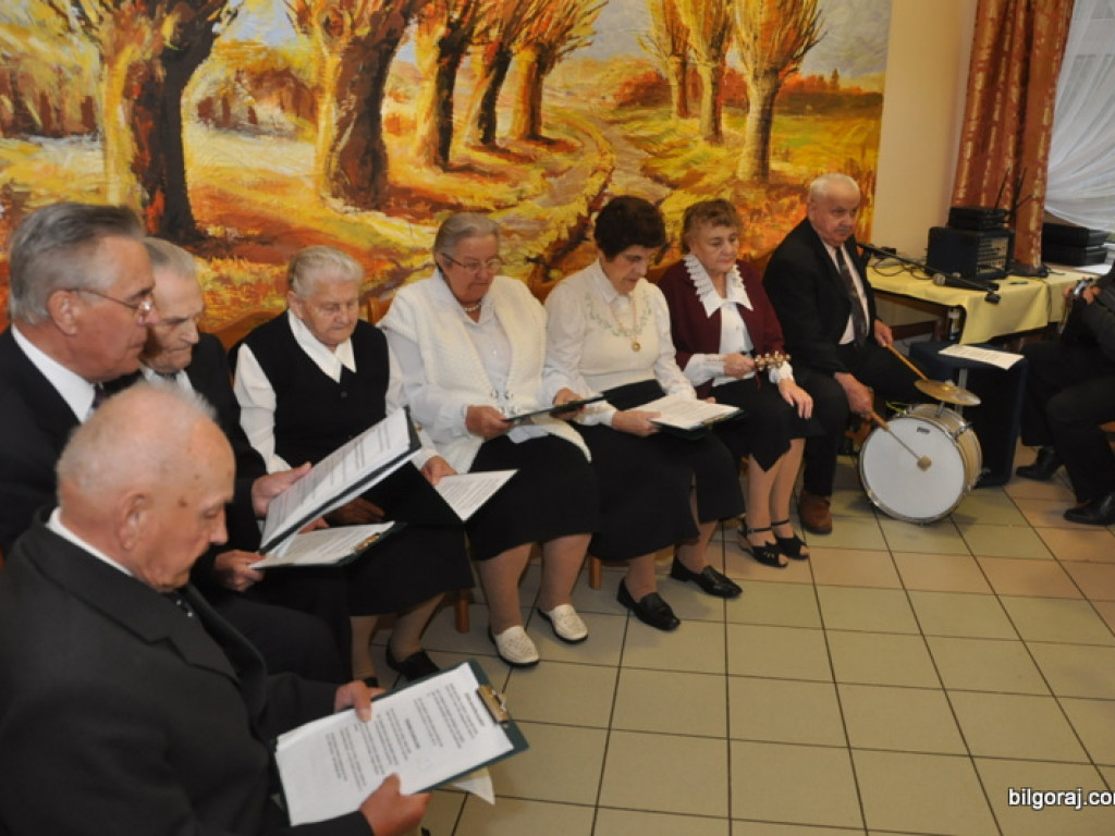Dzień seniora w DPS dla Kombatantów (FOTO)