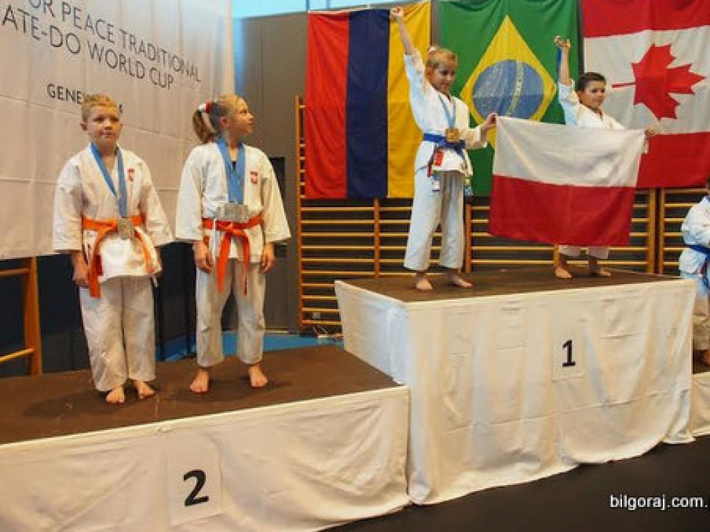 Mistrzostwo i Puchar Świata w karate zdobyte! Bardzo dobre występy biłgorajan