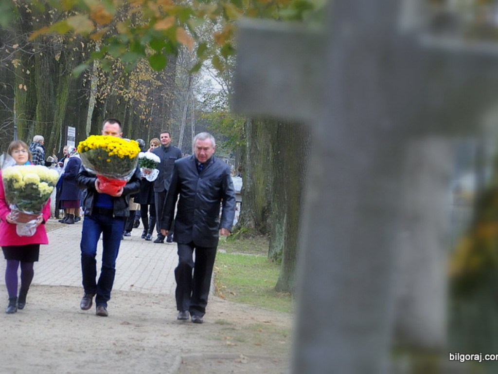 Życie Twoich wiernych, o Panie, zmienia się, ale się nie kończy... (FOTO)
