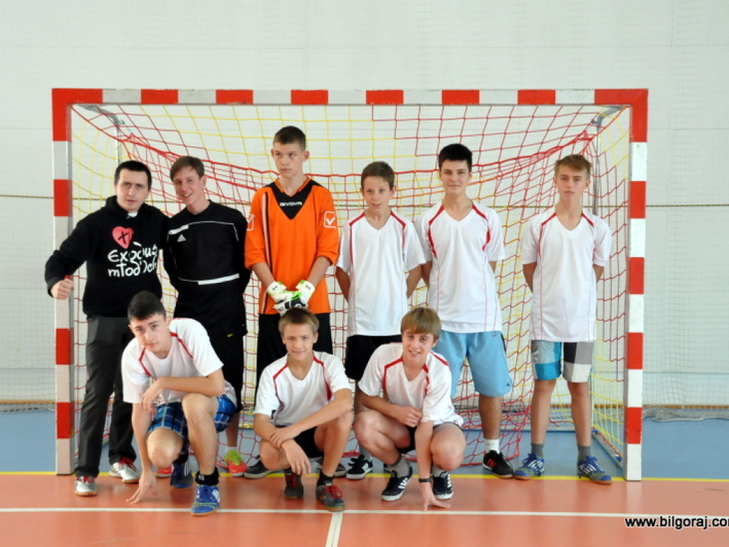 Międzydekanalna rywalizacja ministrantów w piłce nożnej (FOTO, WYNIKI)